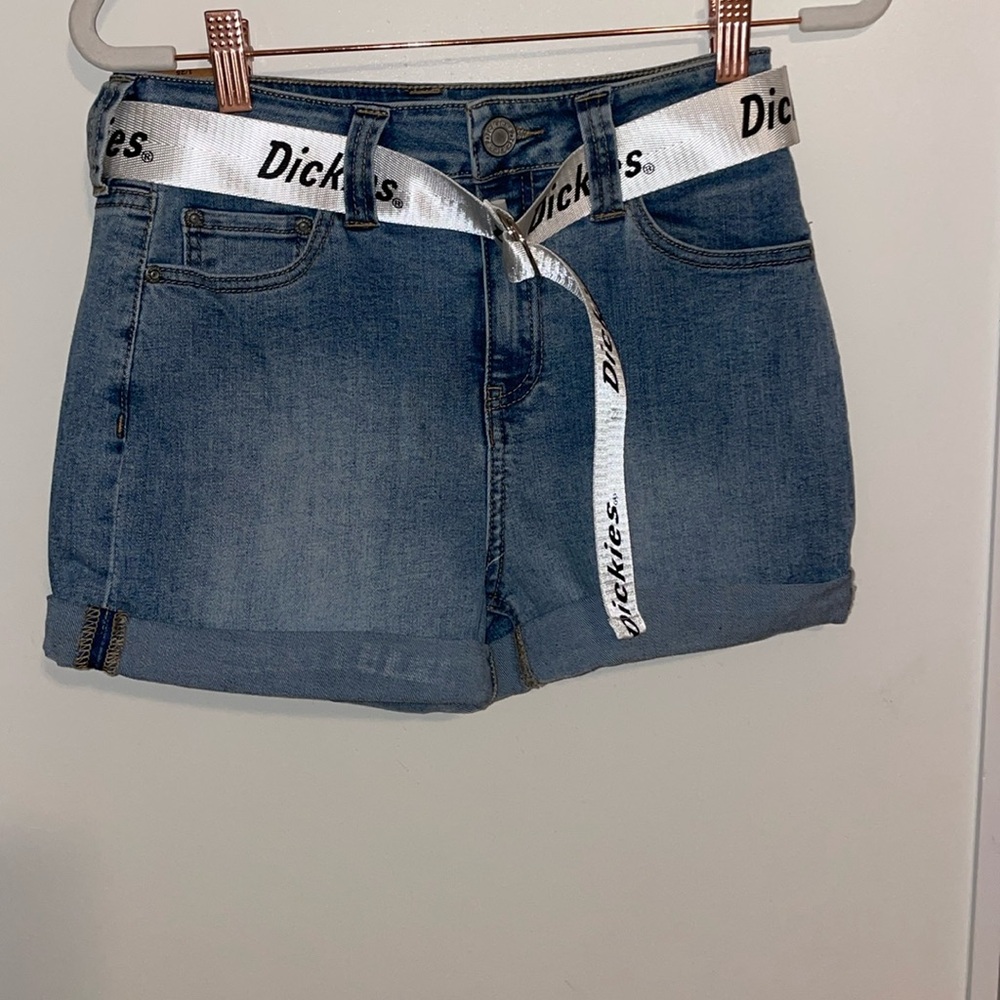 NWT Dickies Cuffed 5 Pocket Denim Shorts with Belt | 1/25